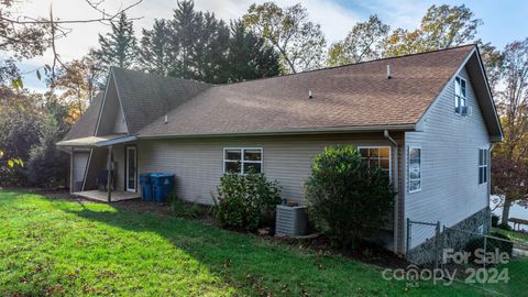 A home in Hickory