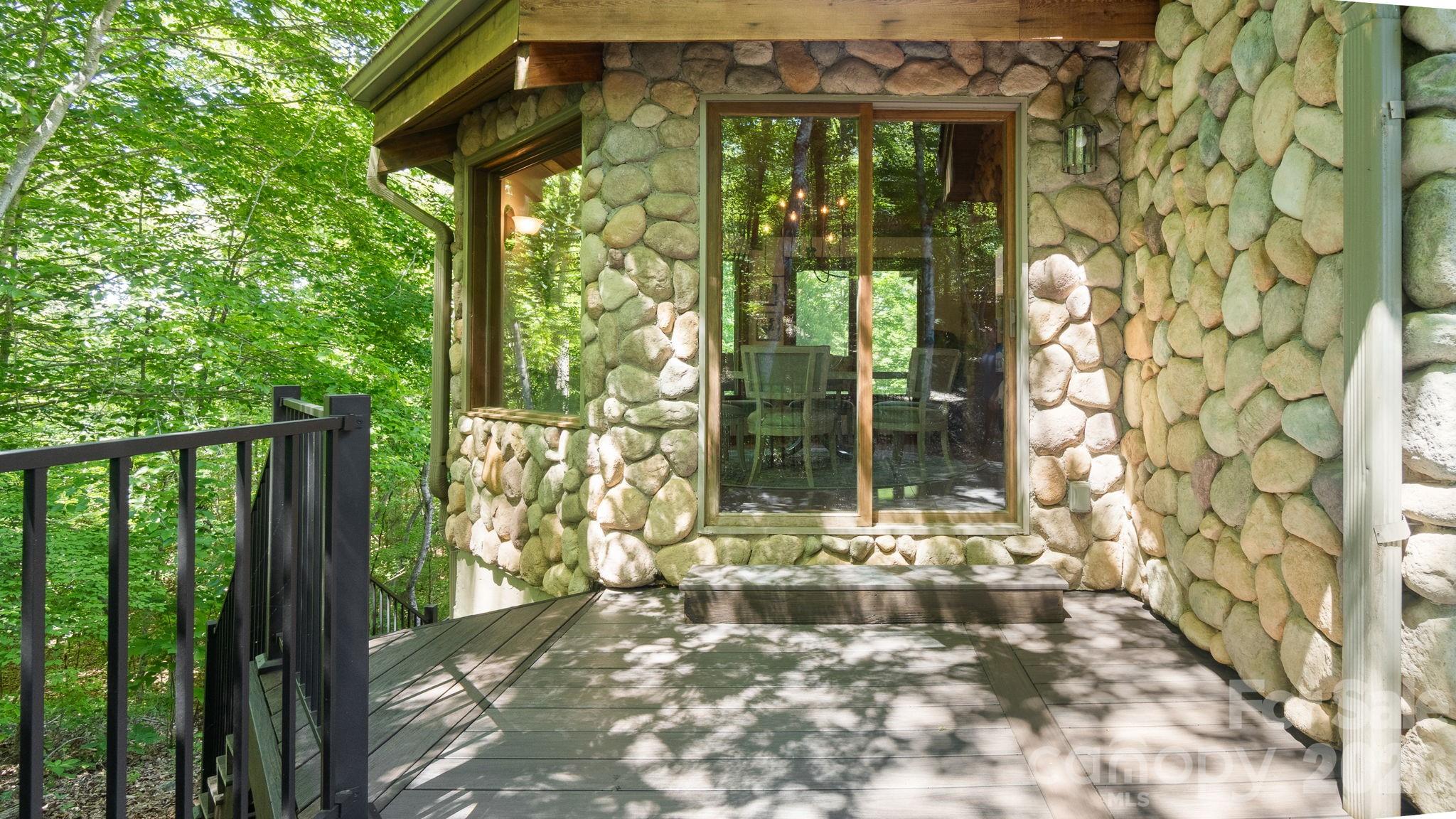 292 Point Carpenter Road