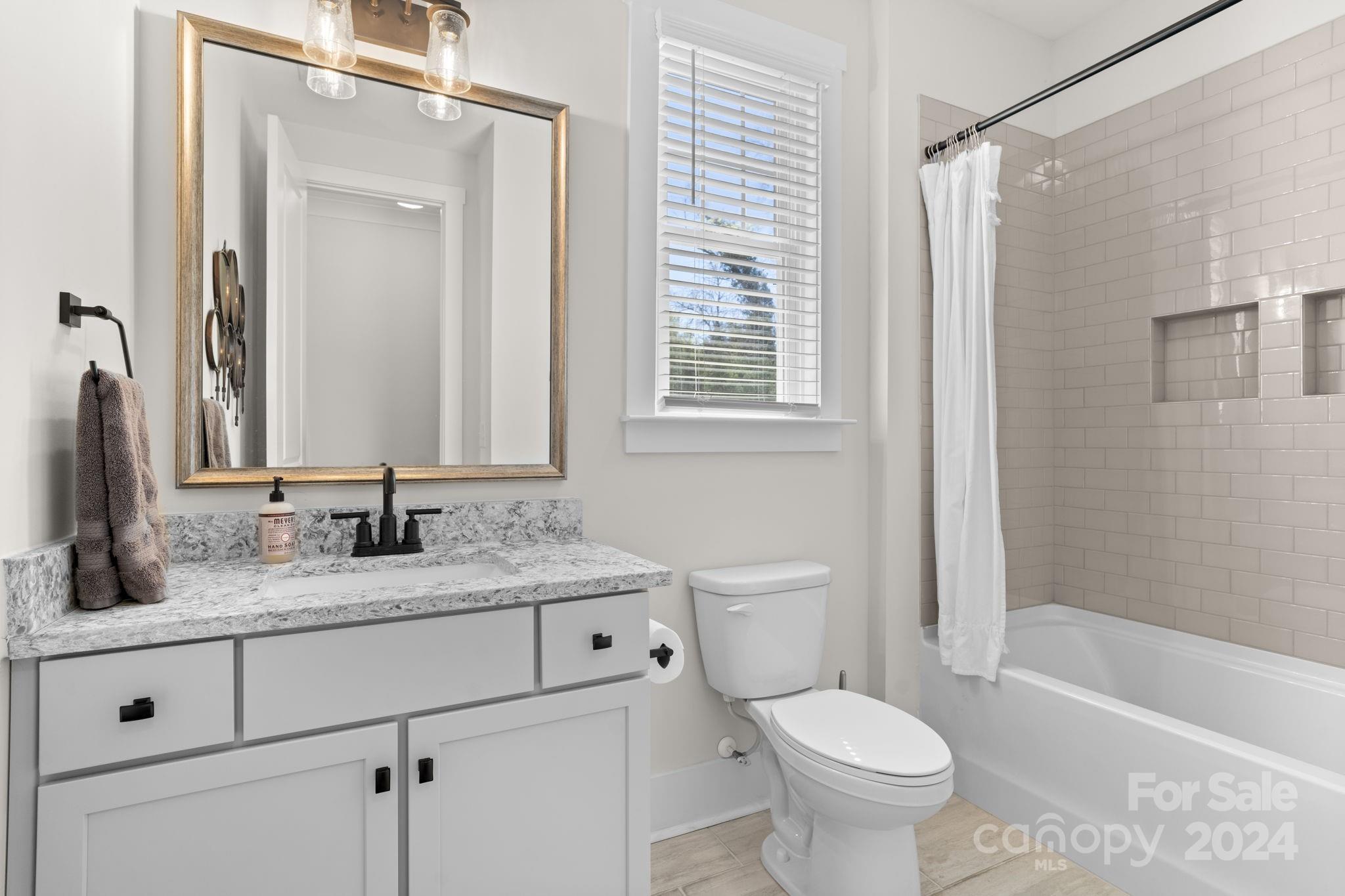 Riverwalk - Residential