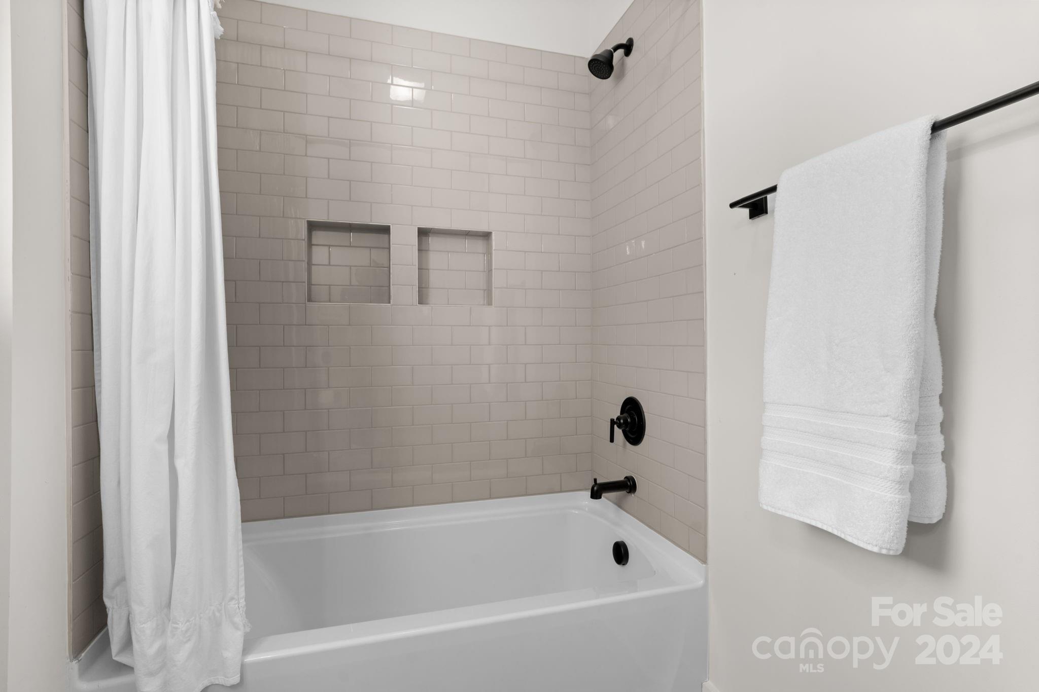 Riverwalk - Residential