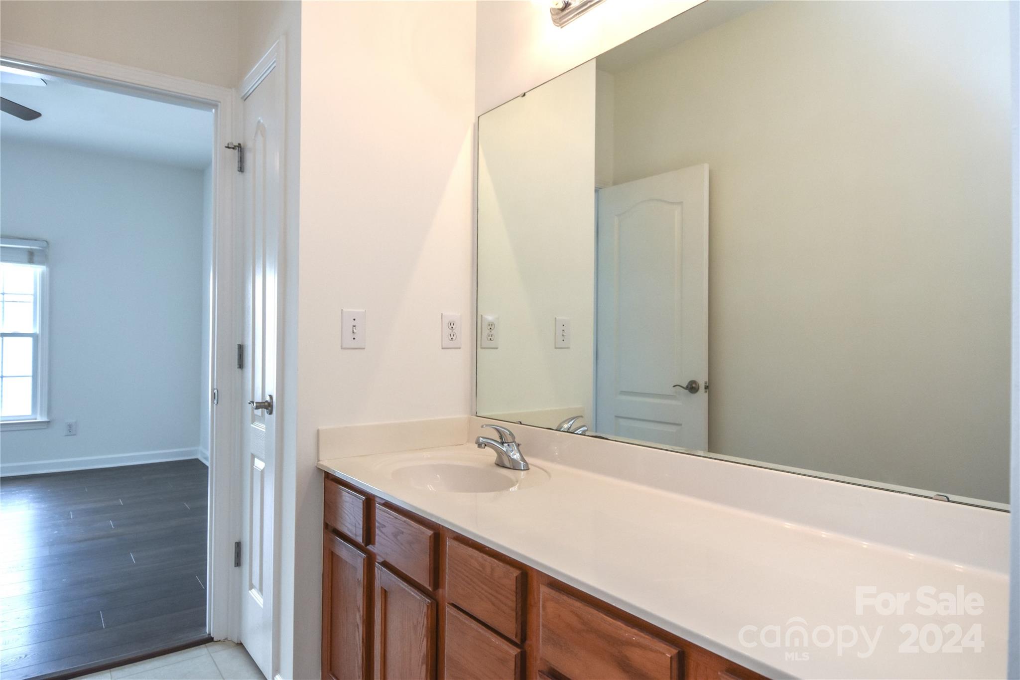 Davidson Gateway Townhomes - Residential