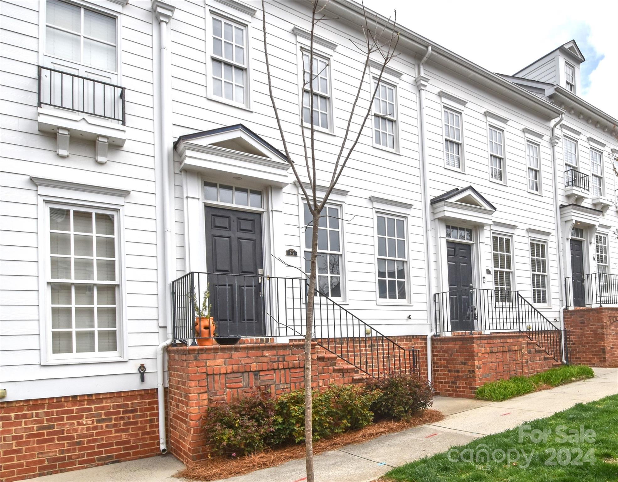 Davidson Gateway Townhomes - Residential