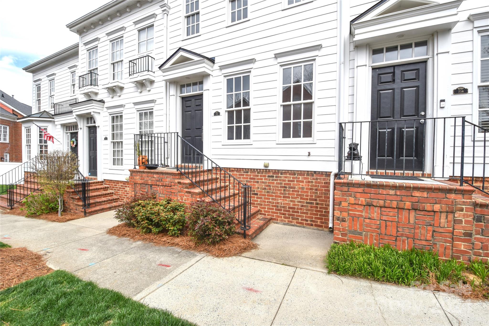 Davidson Gateway Townhomes - Residential