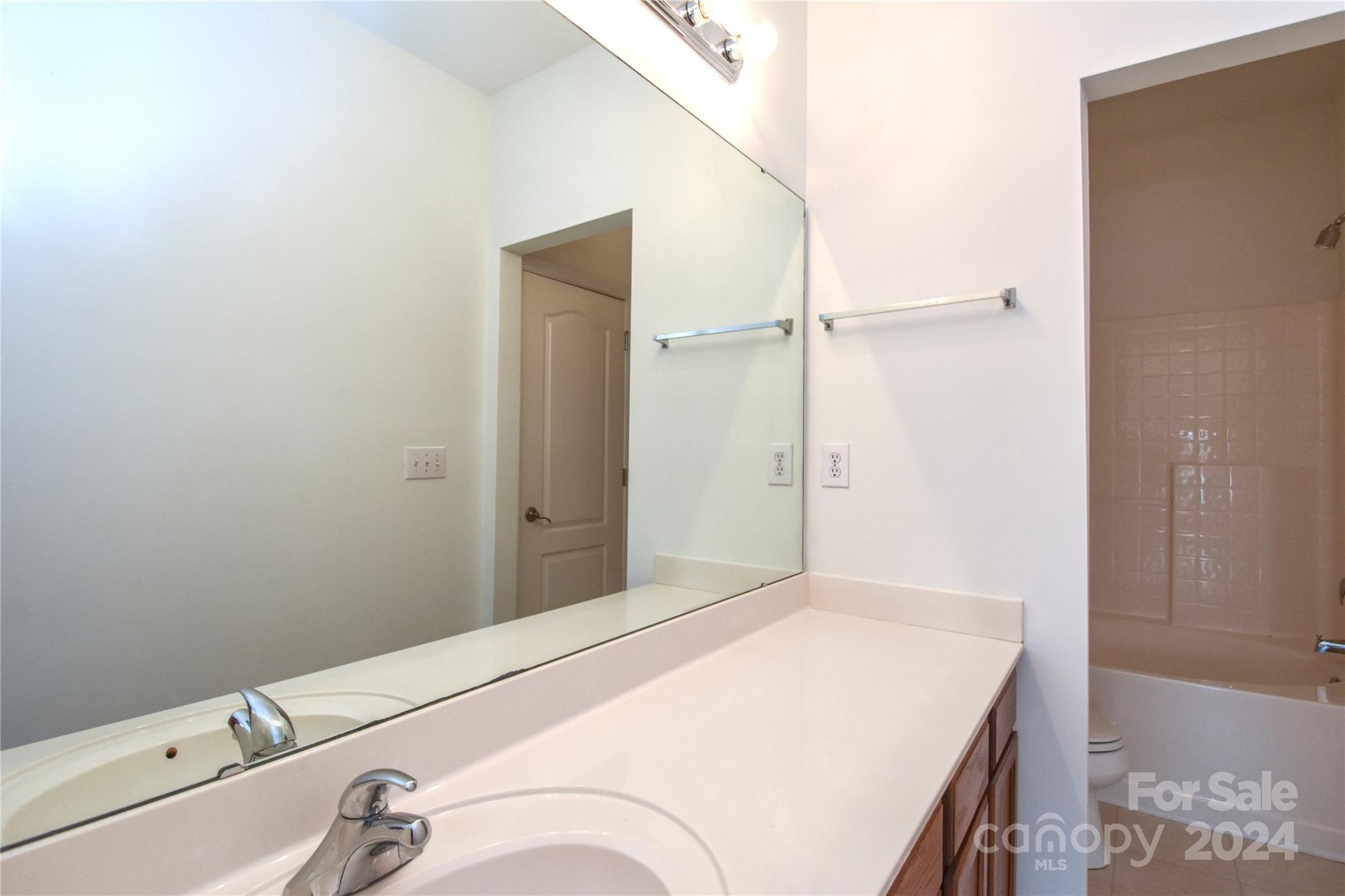 Davidson Gateway Townhomes - Residential