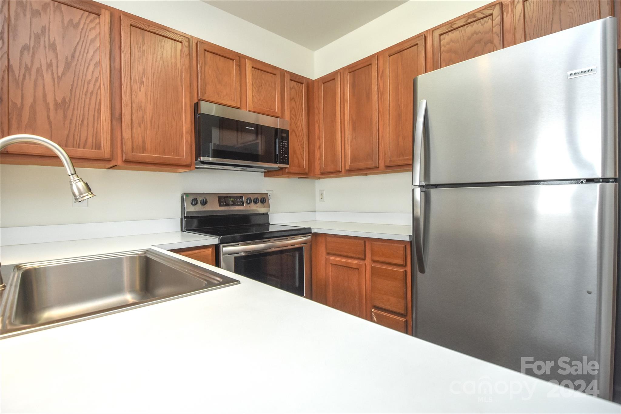 Davidson Gateway Townhomes - Residential