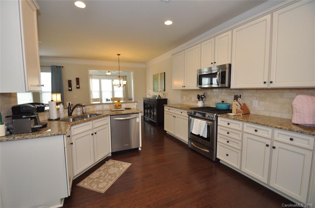 Park South Station - Residential