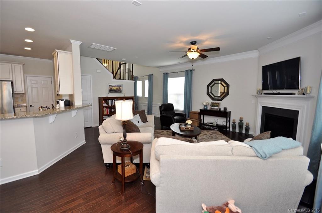 Park South Station - Residential