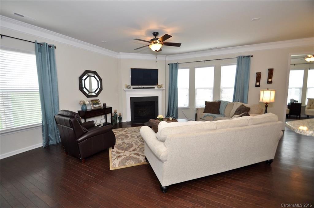 Park South Station - Residential