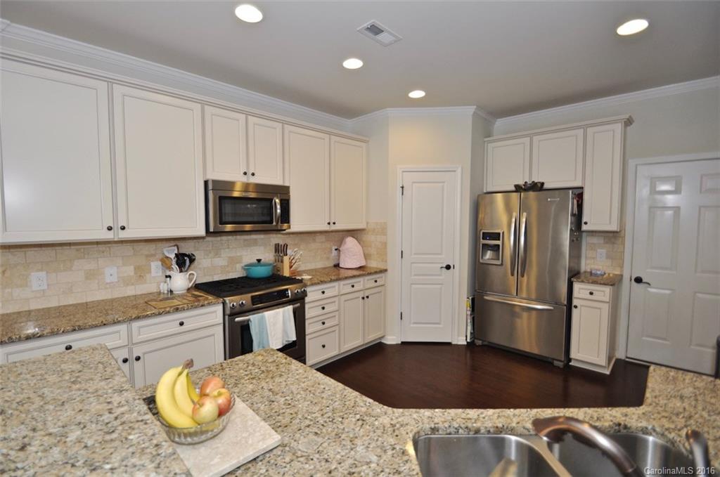 Park South Station - Residential