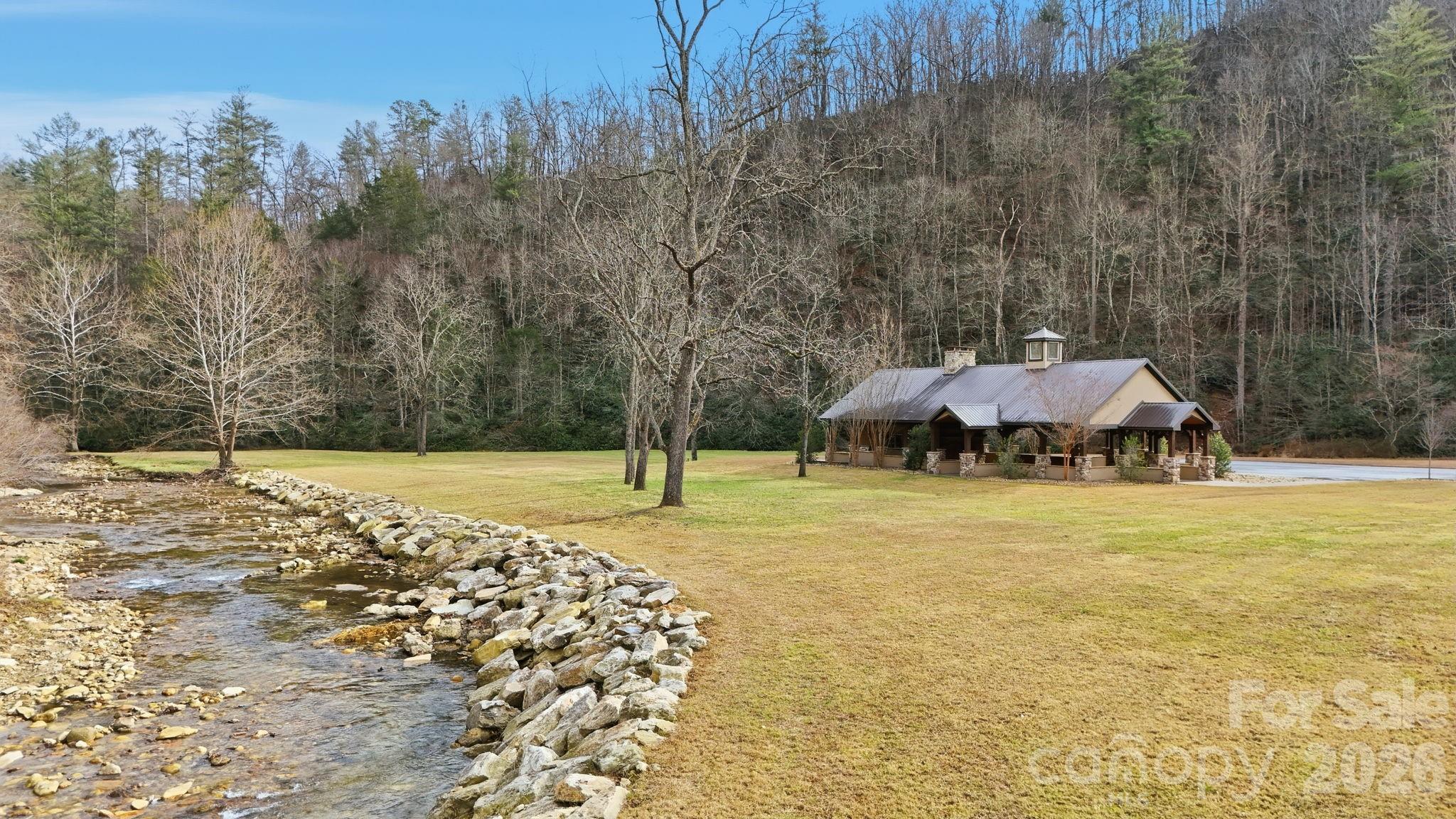 Timber Rock - Land
