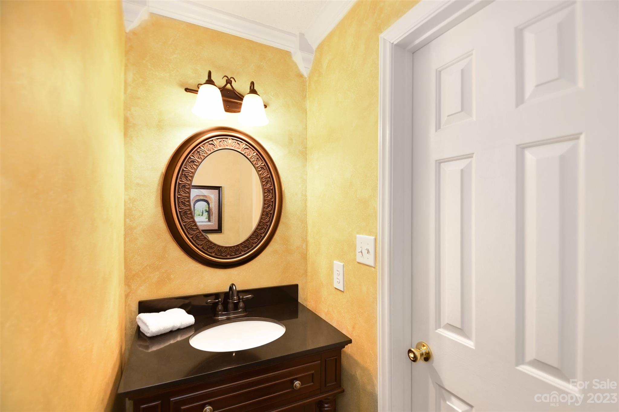 Wiltshire Manor - Residential