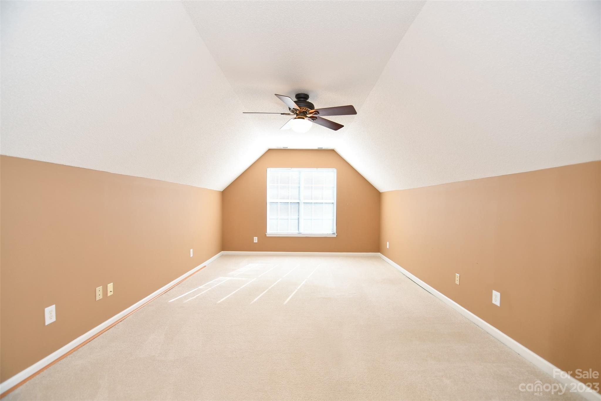 Wiltshire Manor - Residential