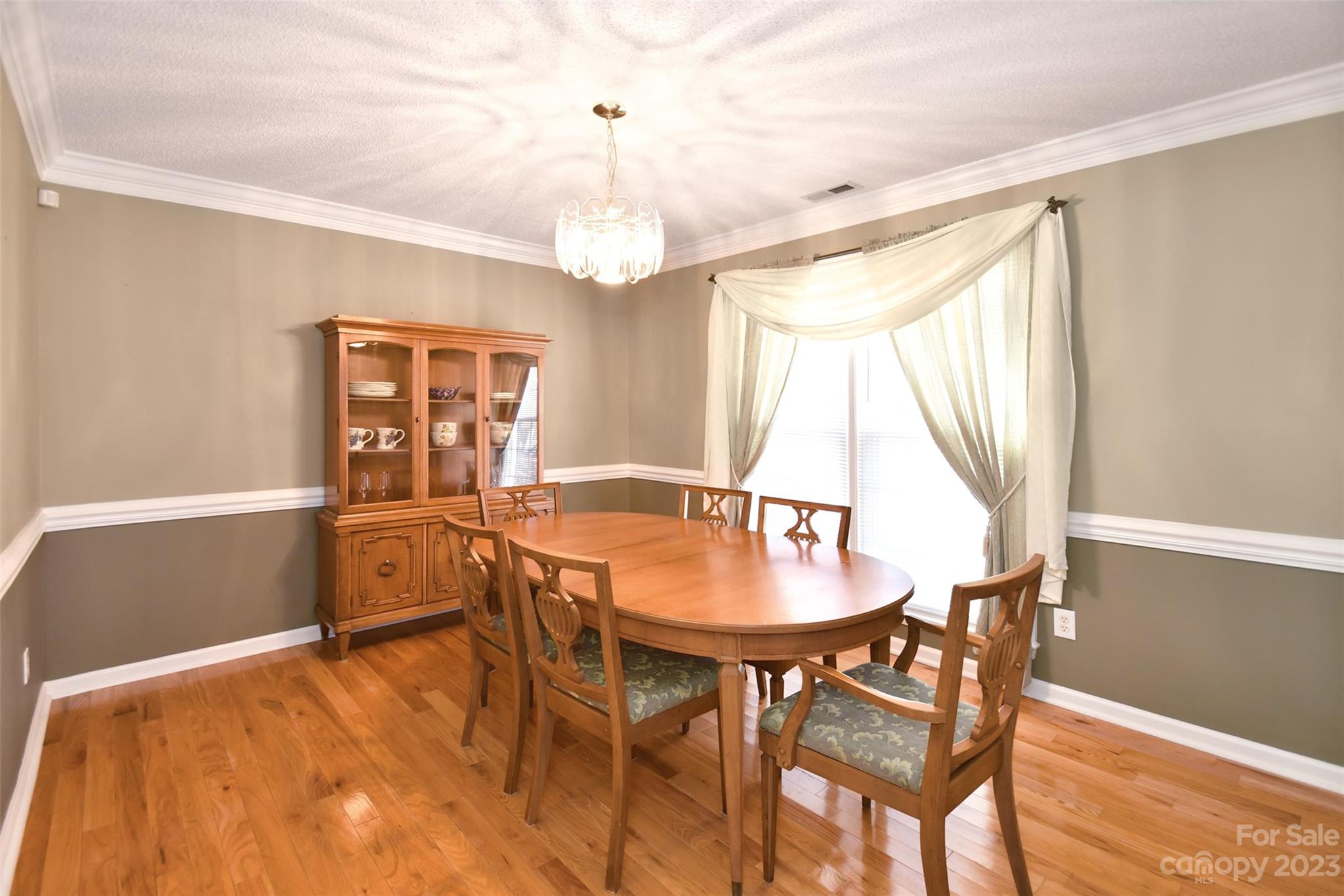 Wiltshire Manor - Residential