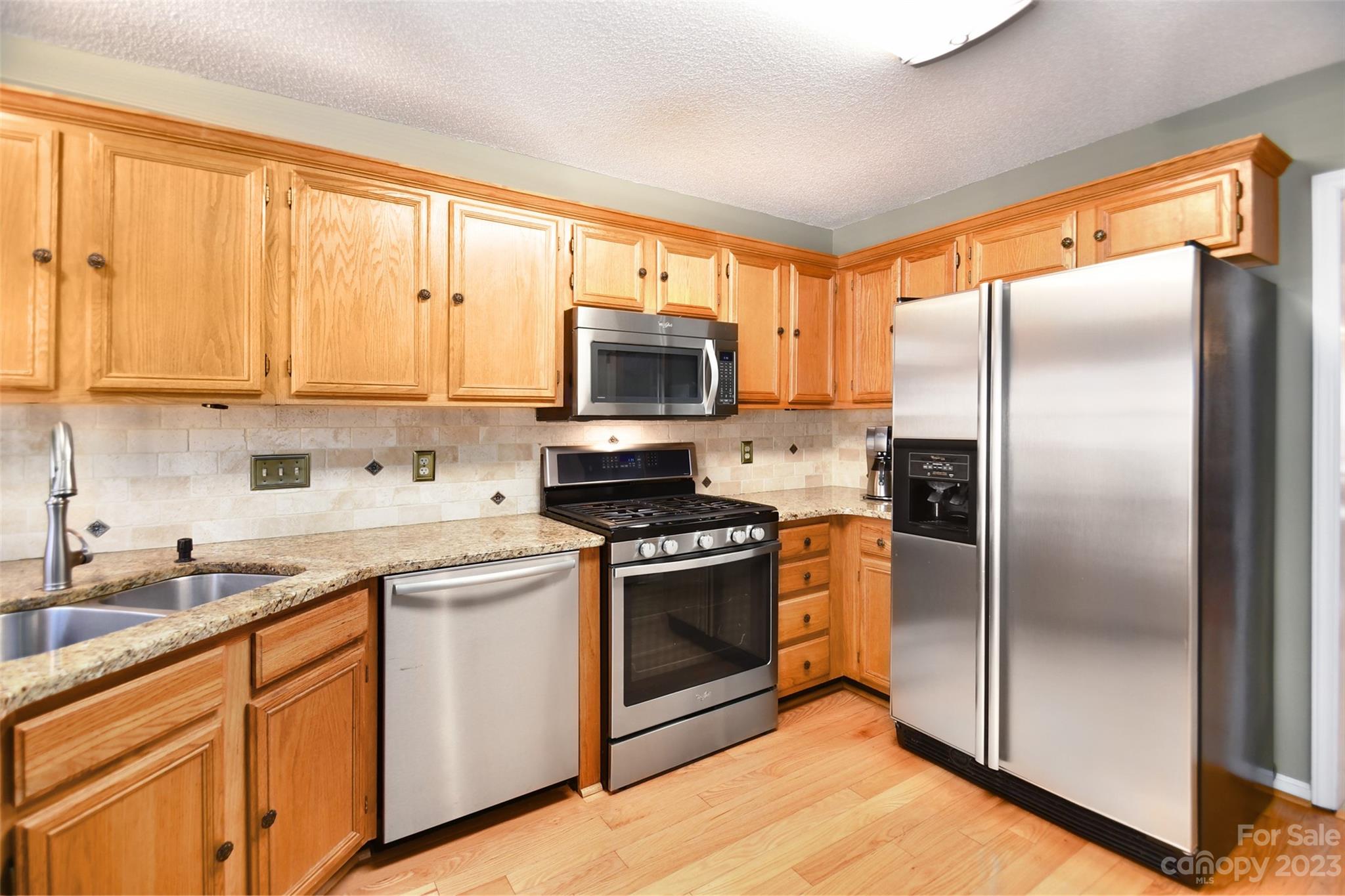 Wiltshire Manor - Residential