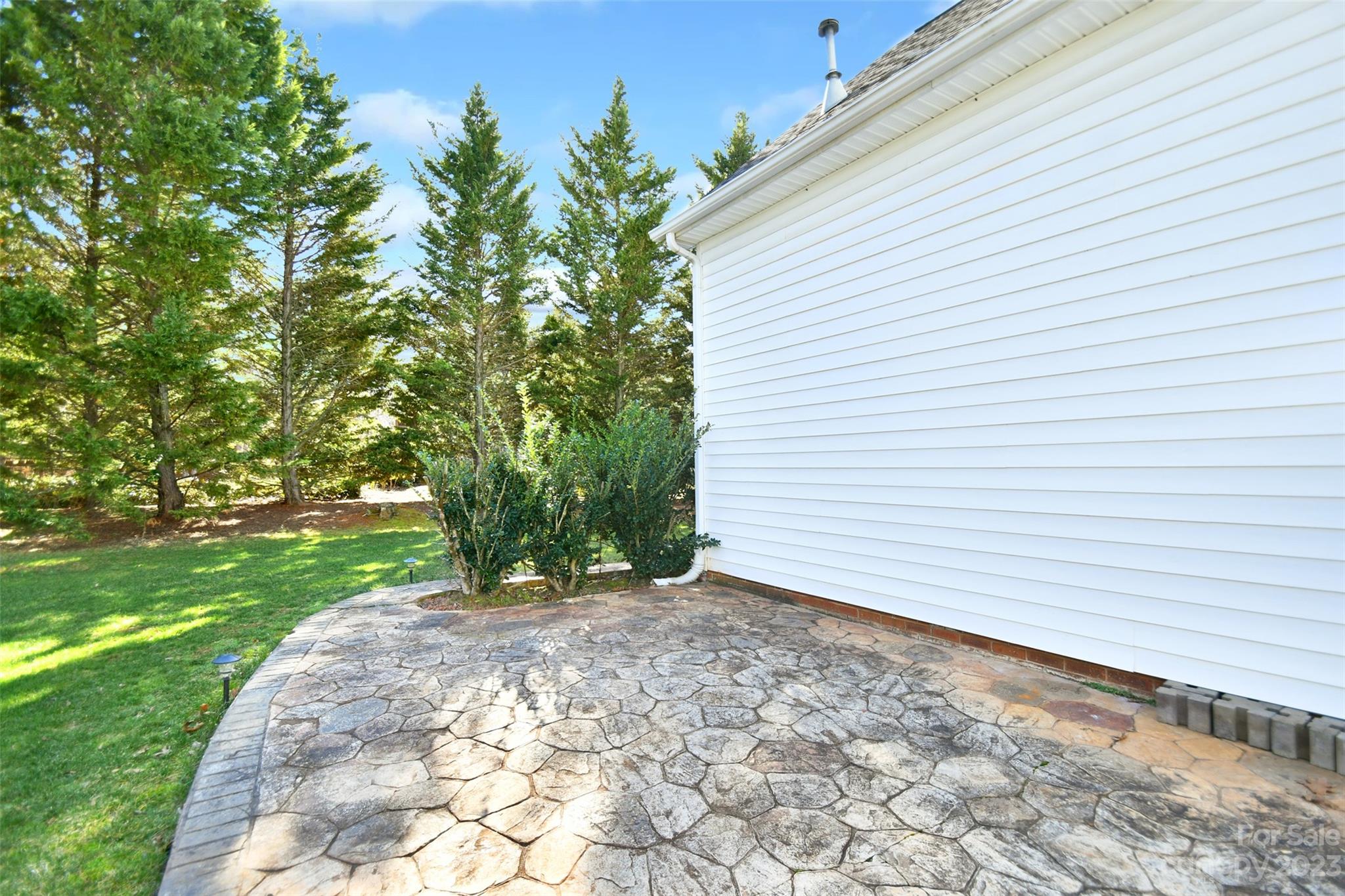 Wiltshire Manor - Residential