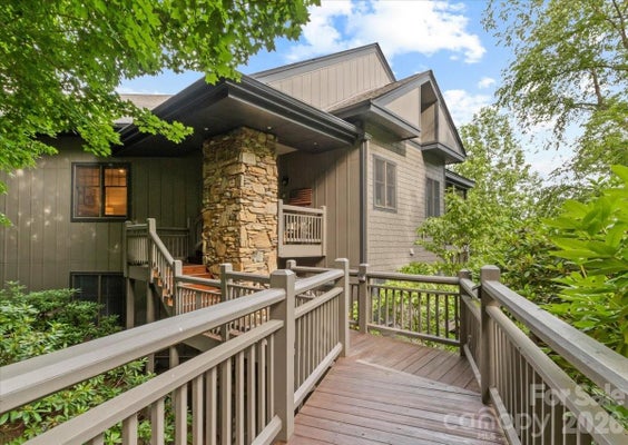 151 SPRING ROCK RD UNIT D2, BURNSVILLE, NC 28714 - Image 738488bc17d2bde8df61a08e05d423c1/1815472176
