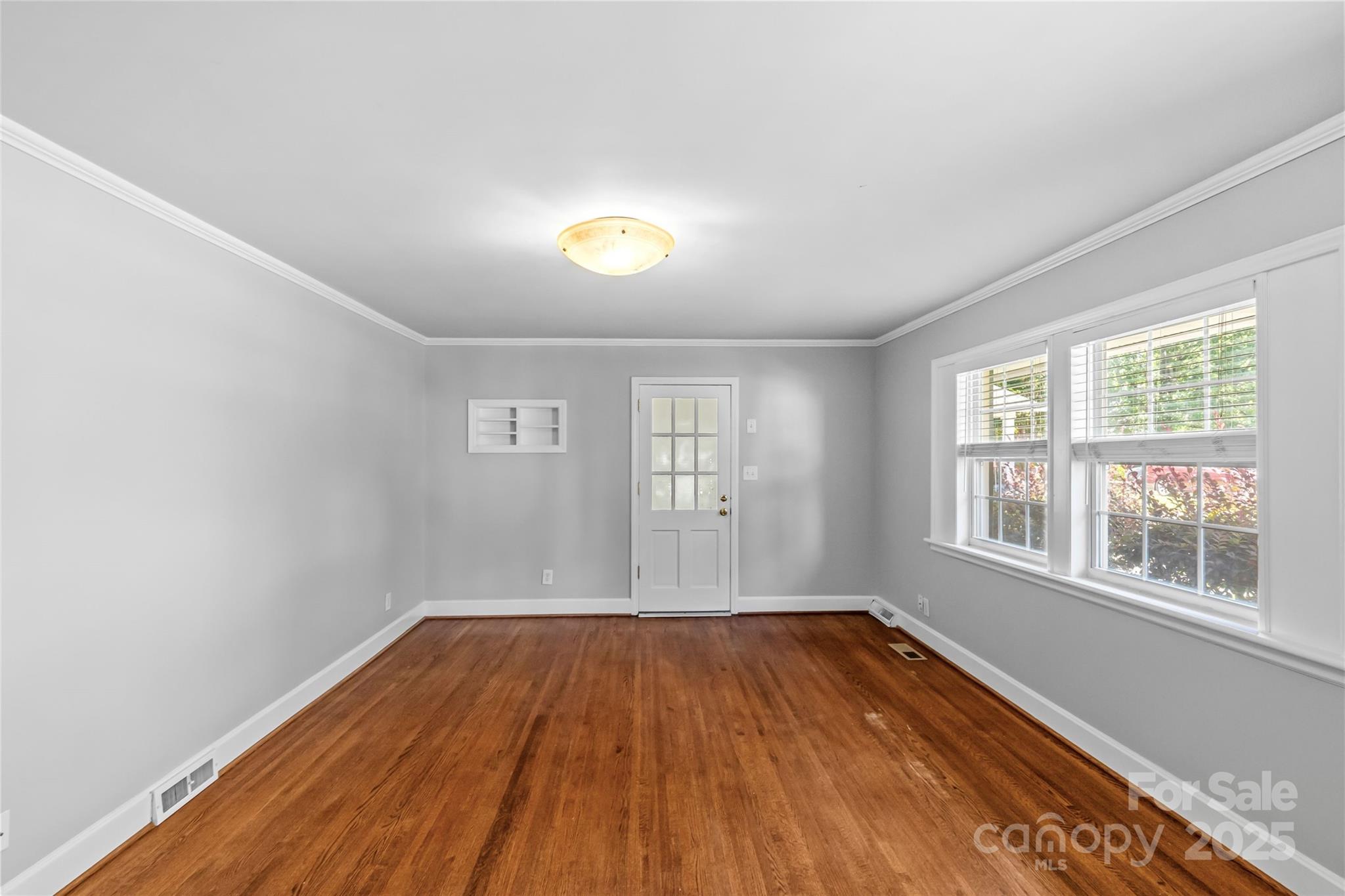 Chantilly - Residential Income