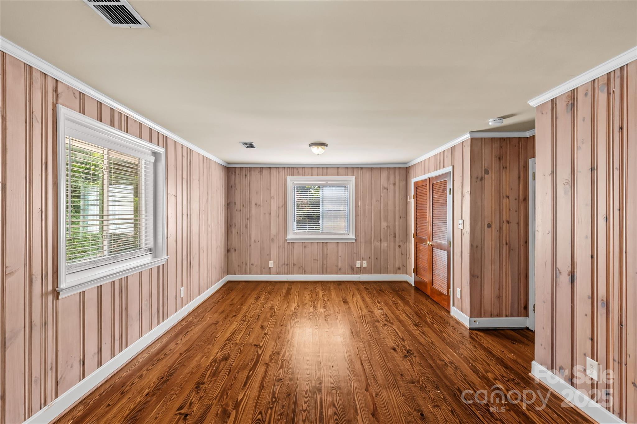 Chantilly - Residential Income