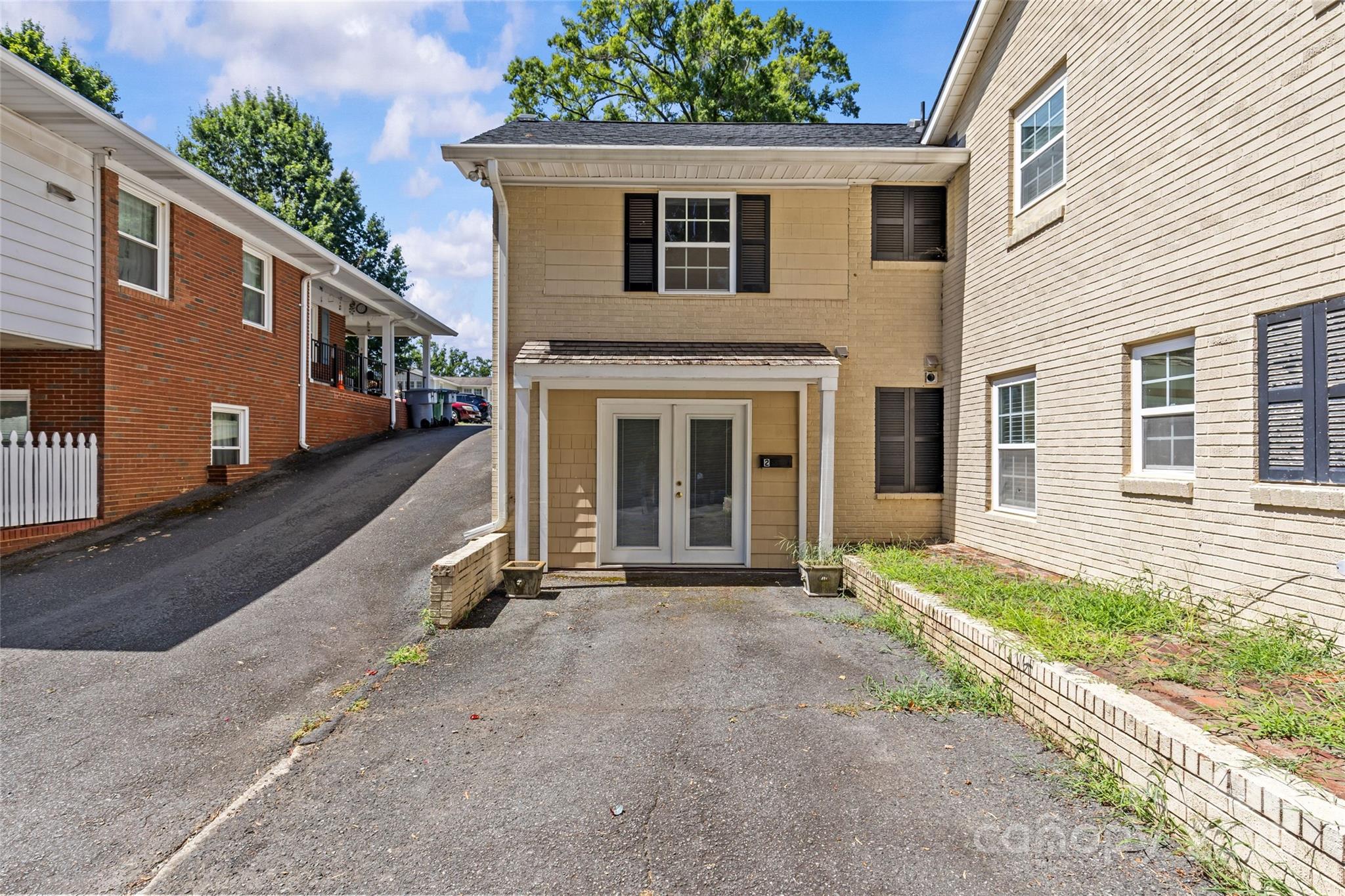 Chantilly - Residential Income