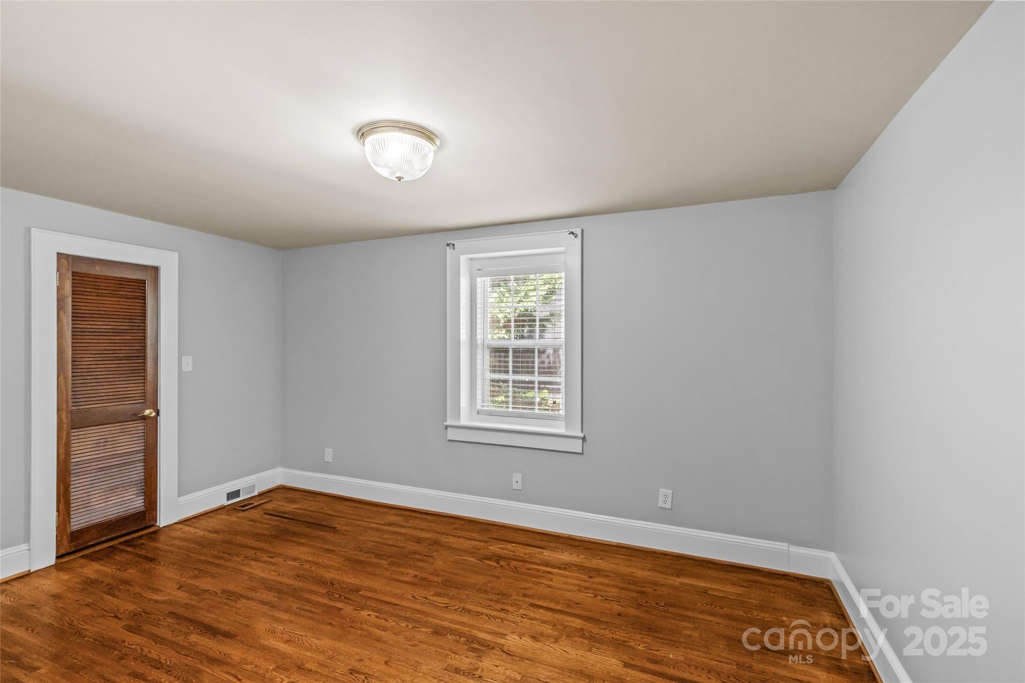 Chantilly - Residential Income