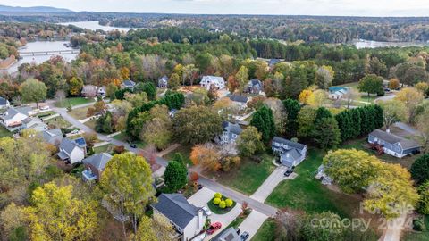 A home in Hickory