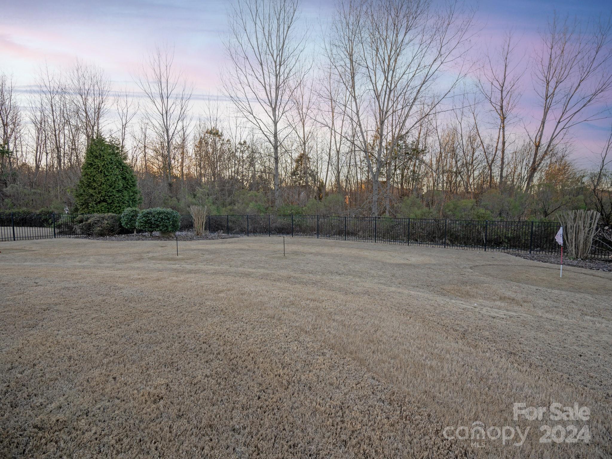 The Chimneys of Marvin - Residential