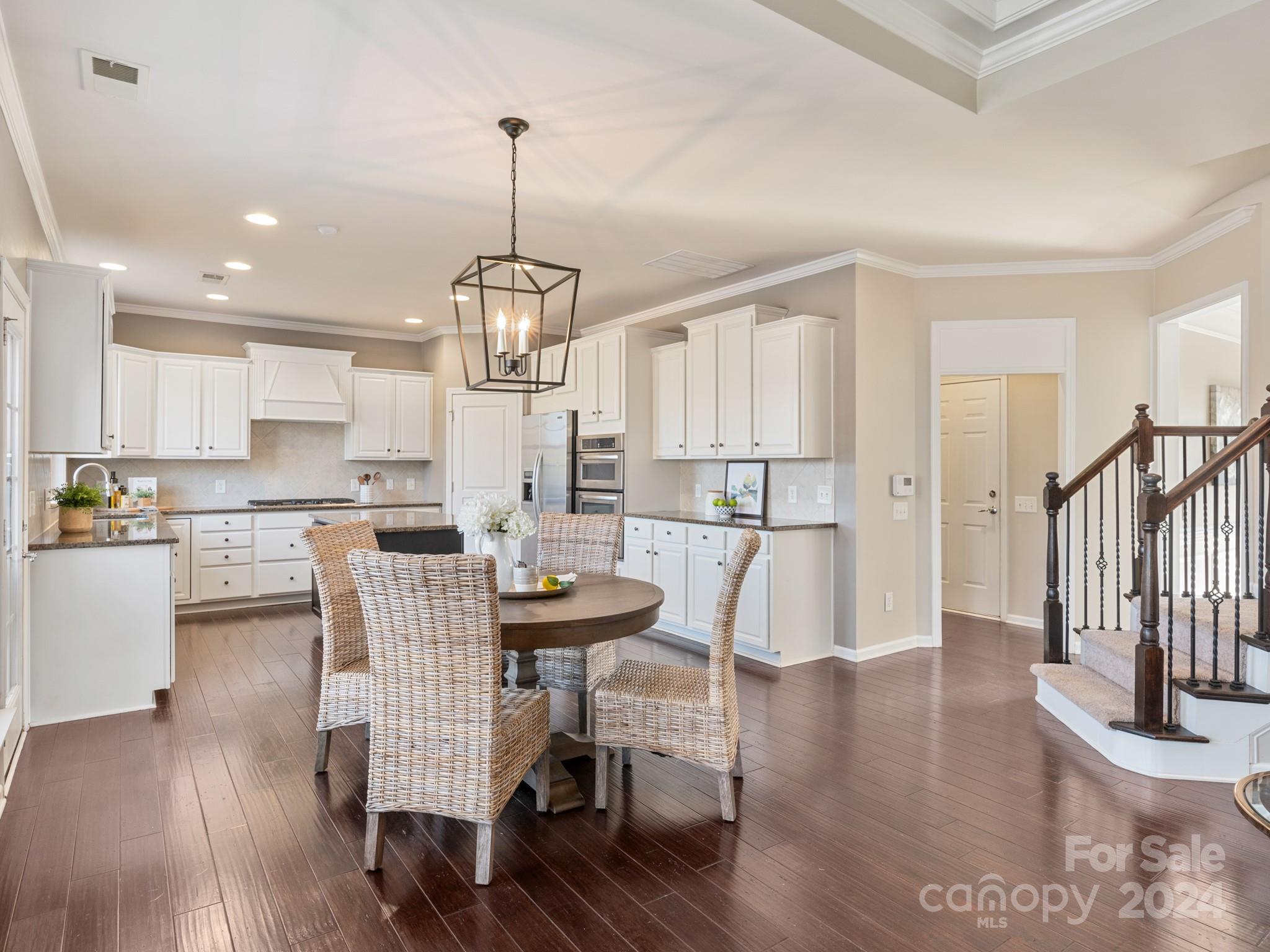 The Chimneys of Marvin - Residential