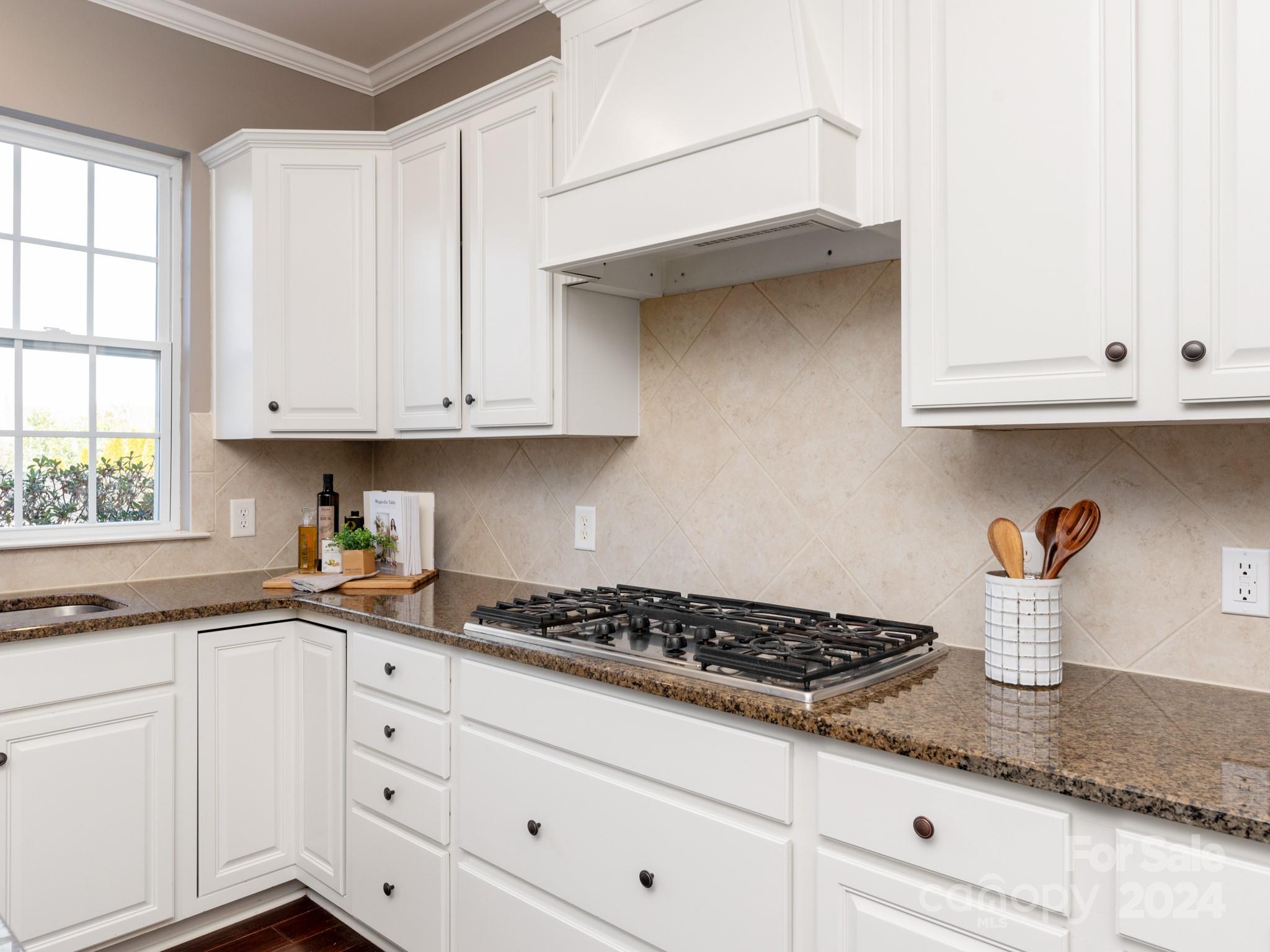 The Chimneys of Marvin - Residential