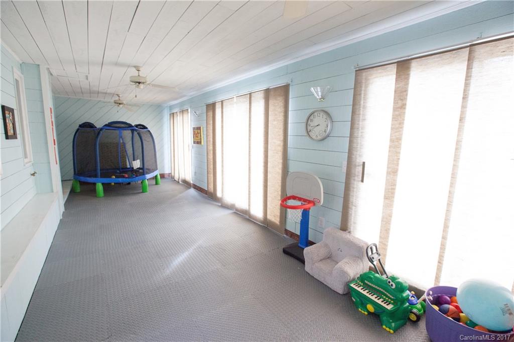 Sherwood Forest - Residential