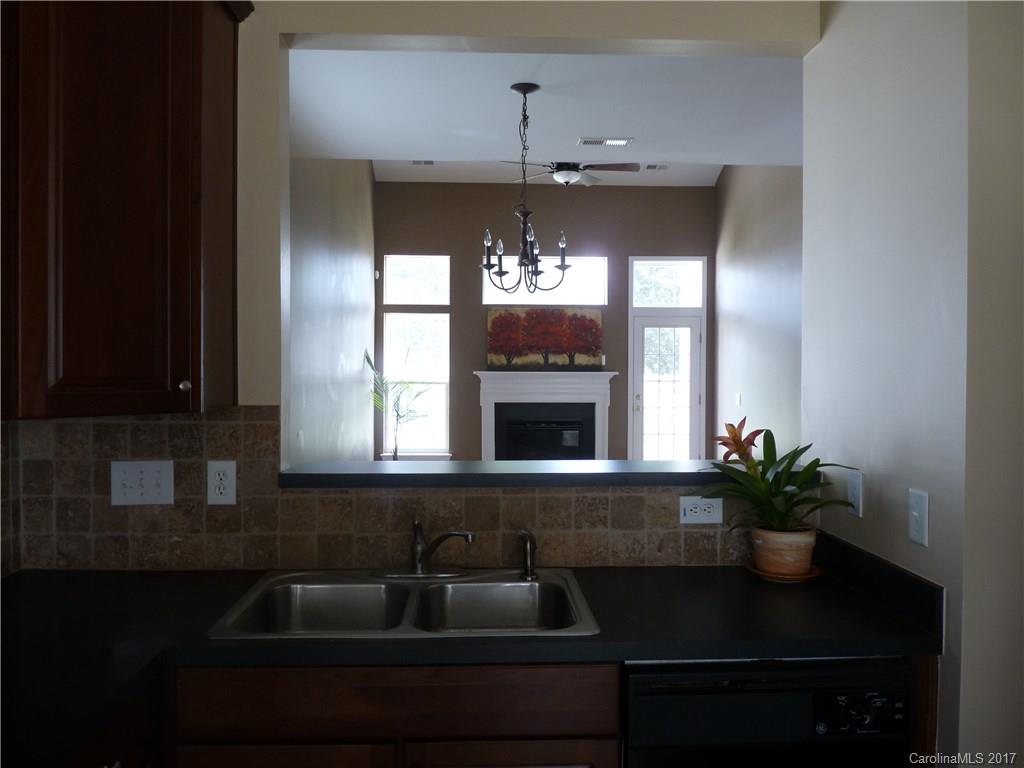 Fairway Townhouses - Residential