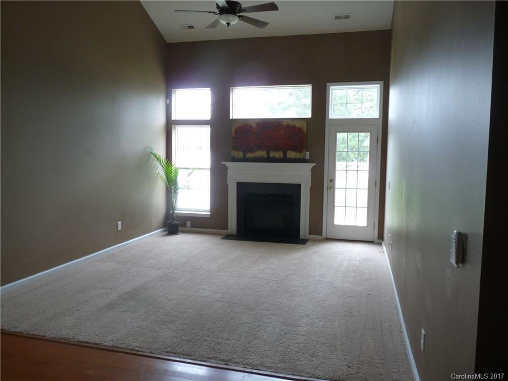 Fairway Townhouses - Residential