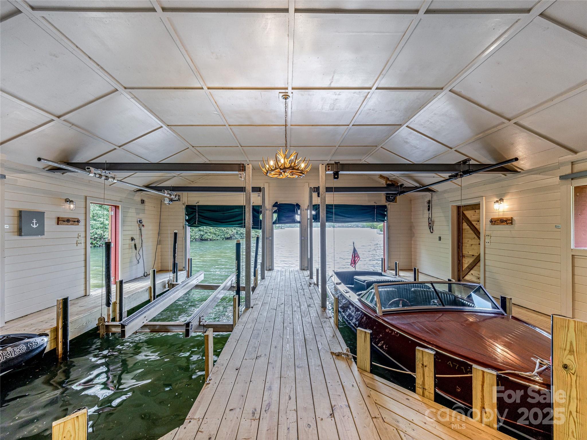 Lake Toxaway Estates - Residential