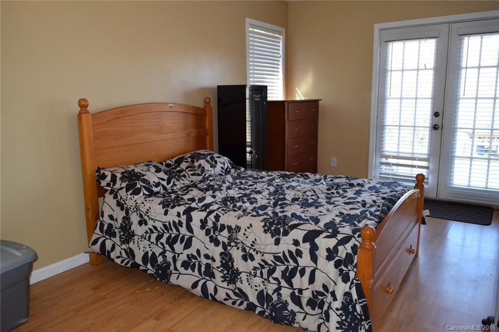 Apple Hill - Residential