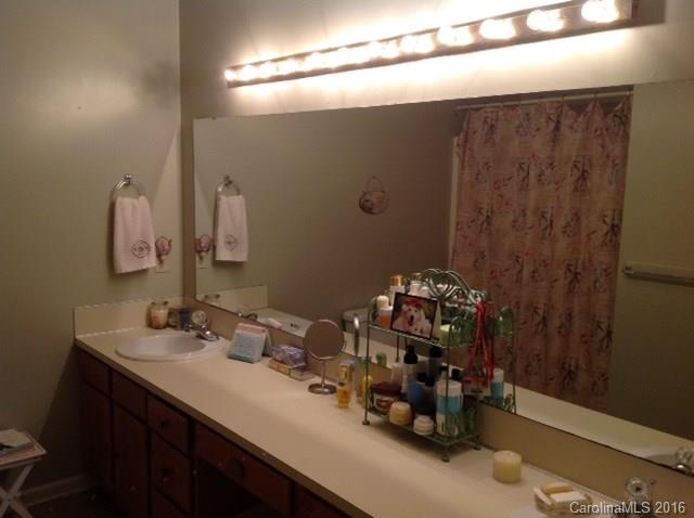 Sandy Pines - Residential