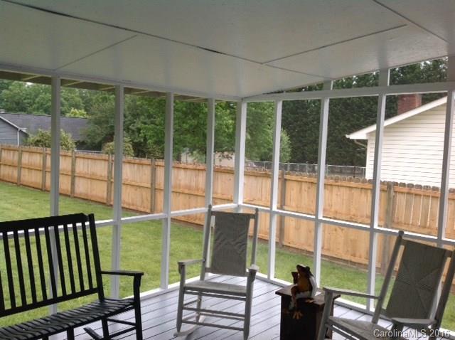 Sandy Pines - Residential