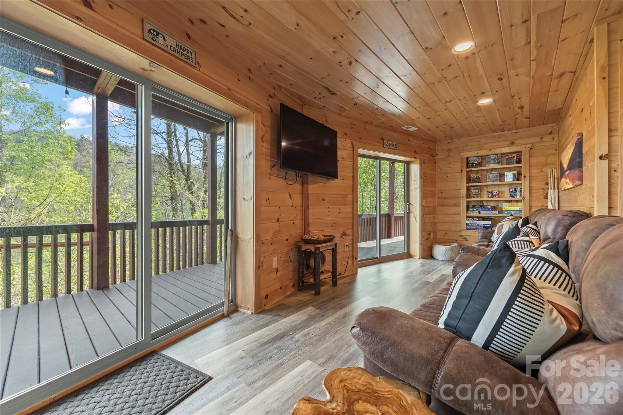 Walnut Cove - Residential