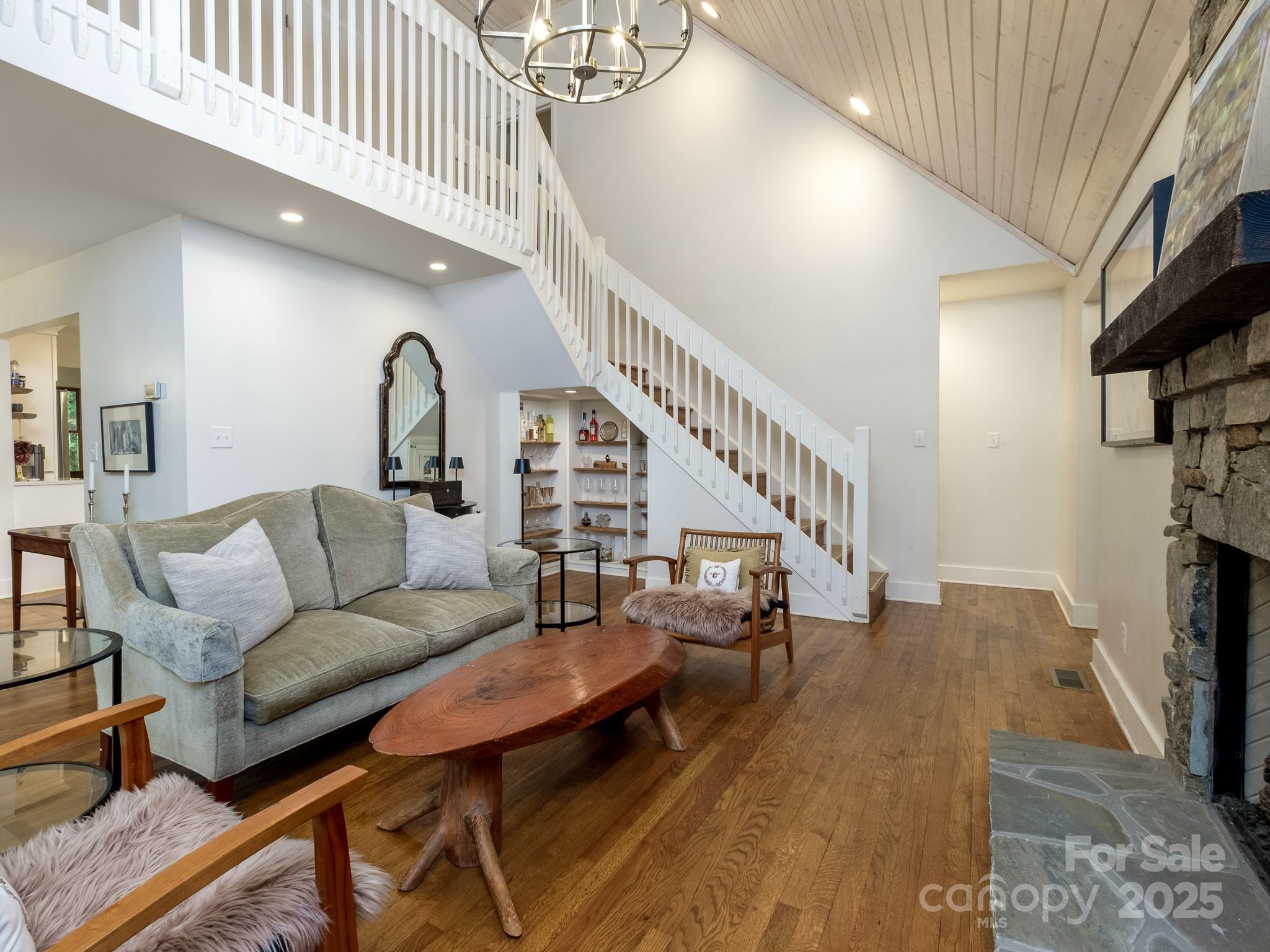 Connestee Falls - Residential