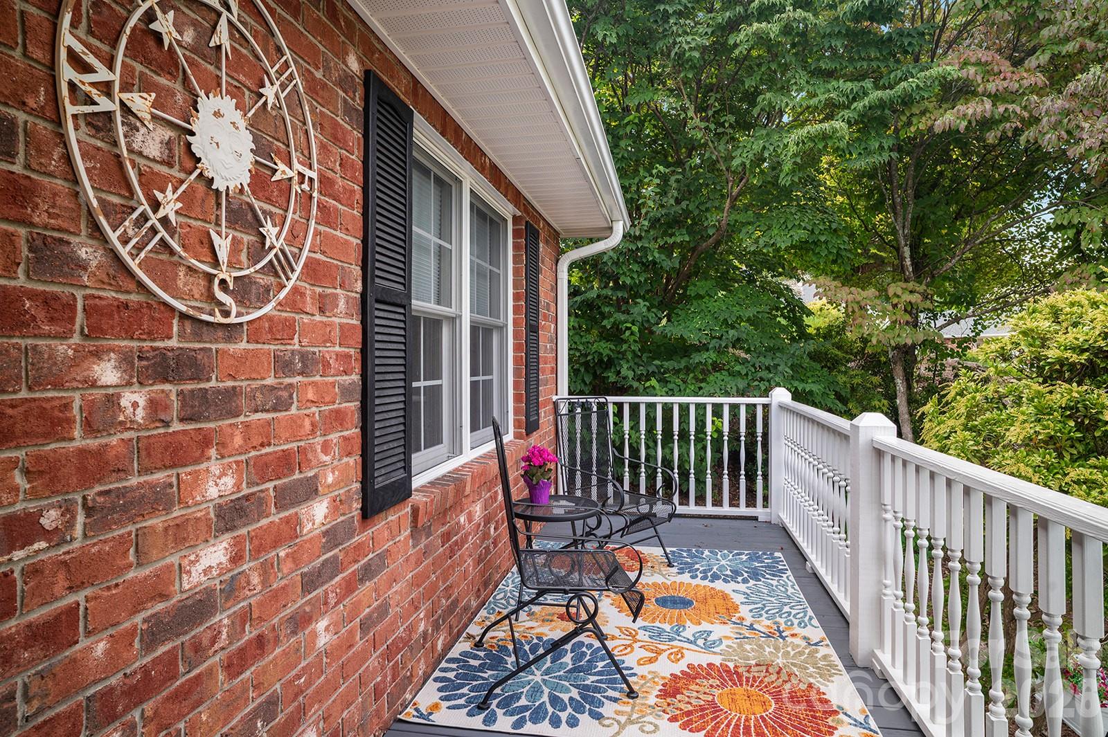647 High Quarry Road