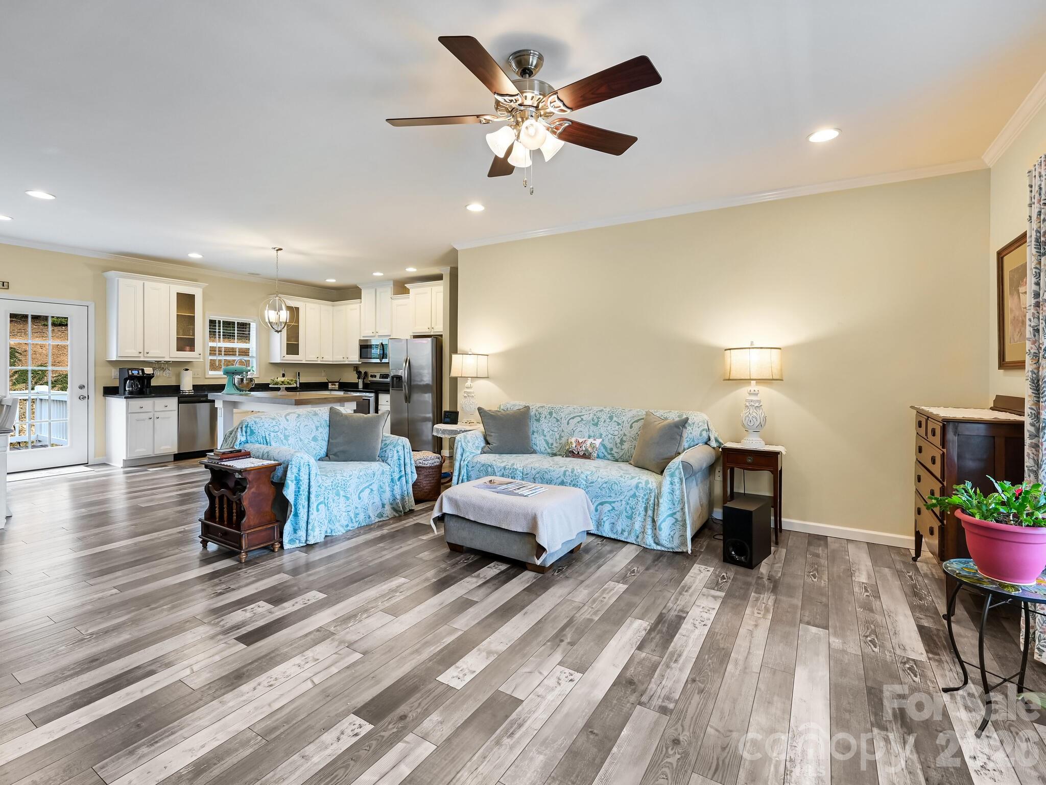 Sunset Ridge - Residential