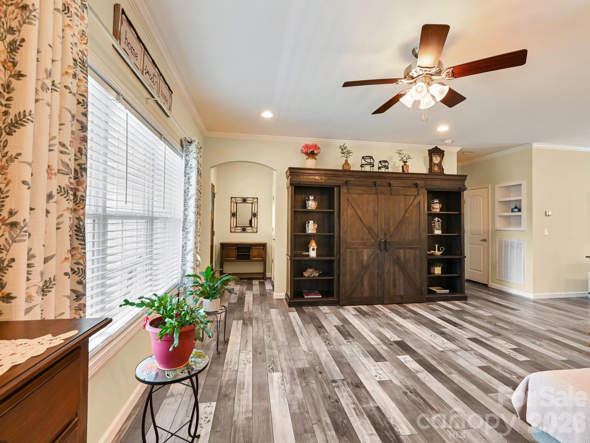 Sunset Ridge - Residential