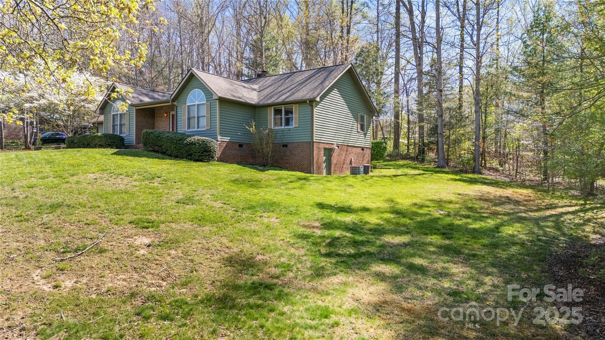 151 Canaan Drive