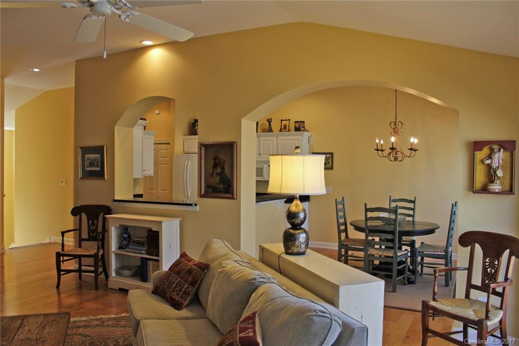 Straus Park - Residential