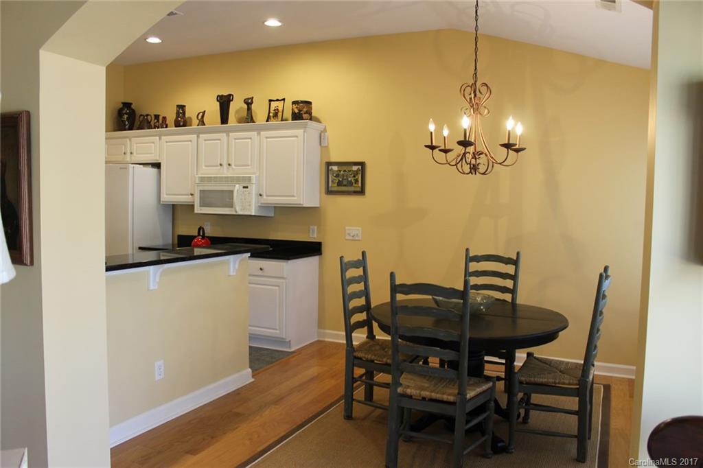 Straus Park - Residential