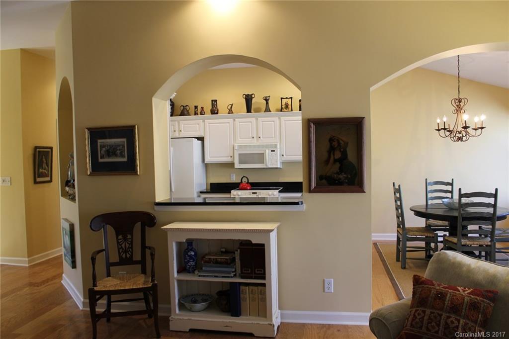 Straus Park - Residential