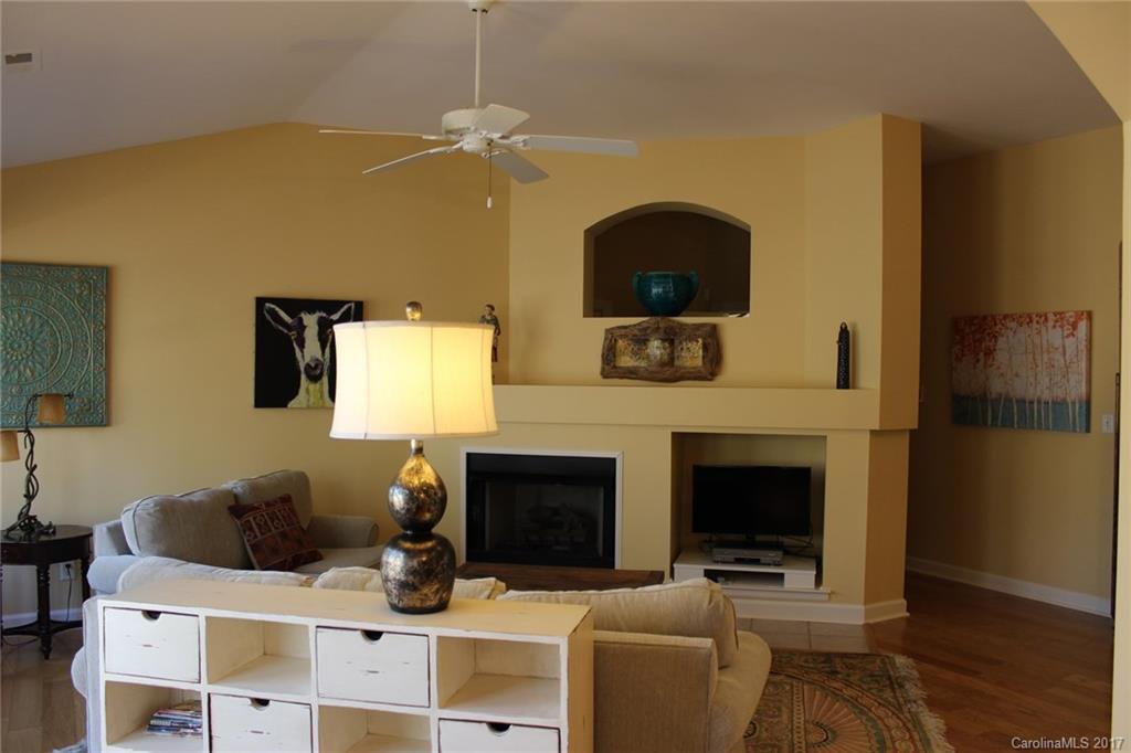 Straus Park - Residential