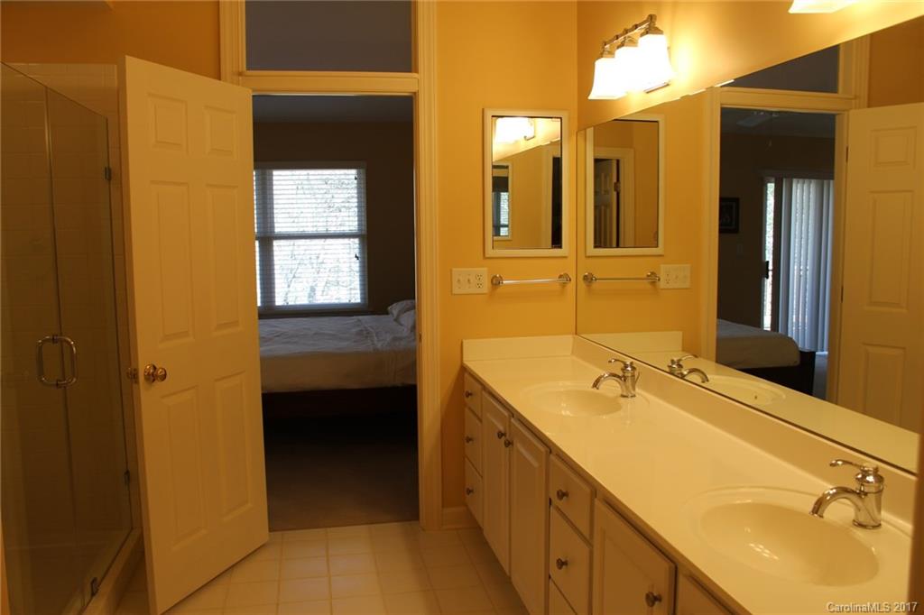 Straus Park - Residential