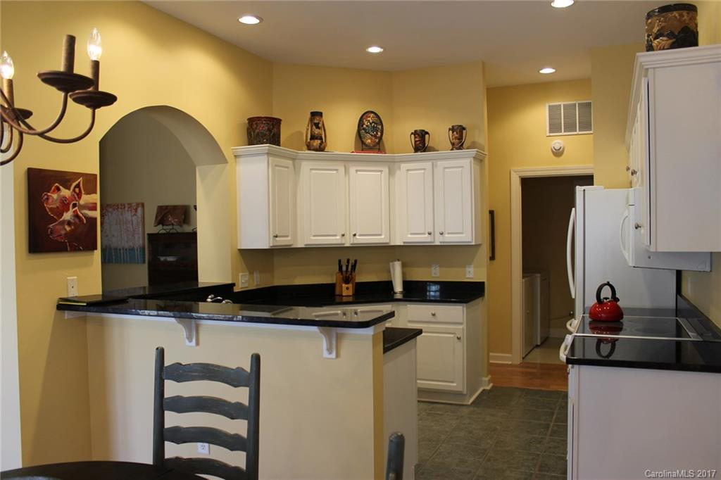 Straus Park - Residential