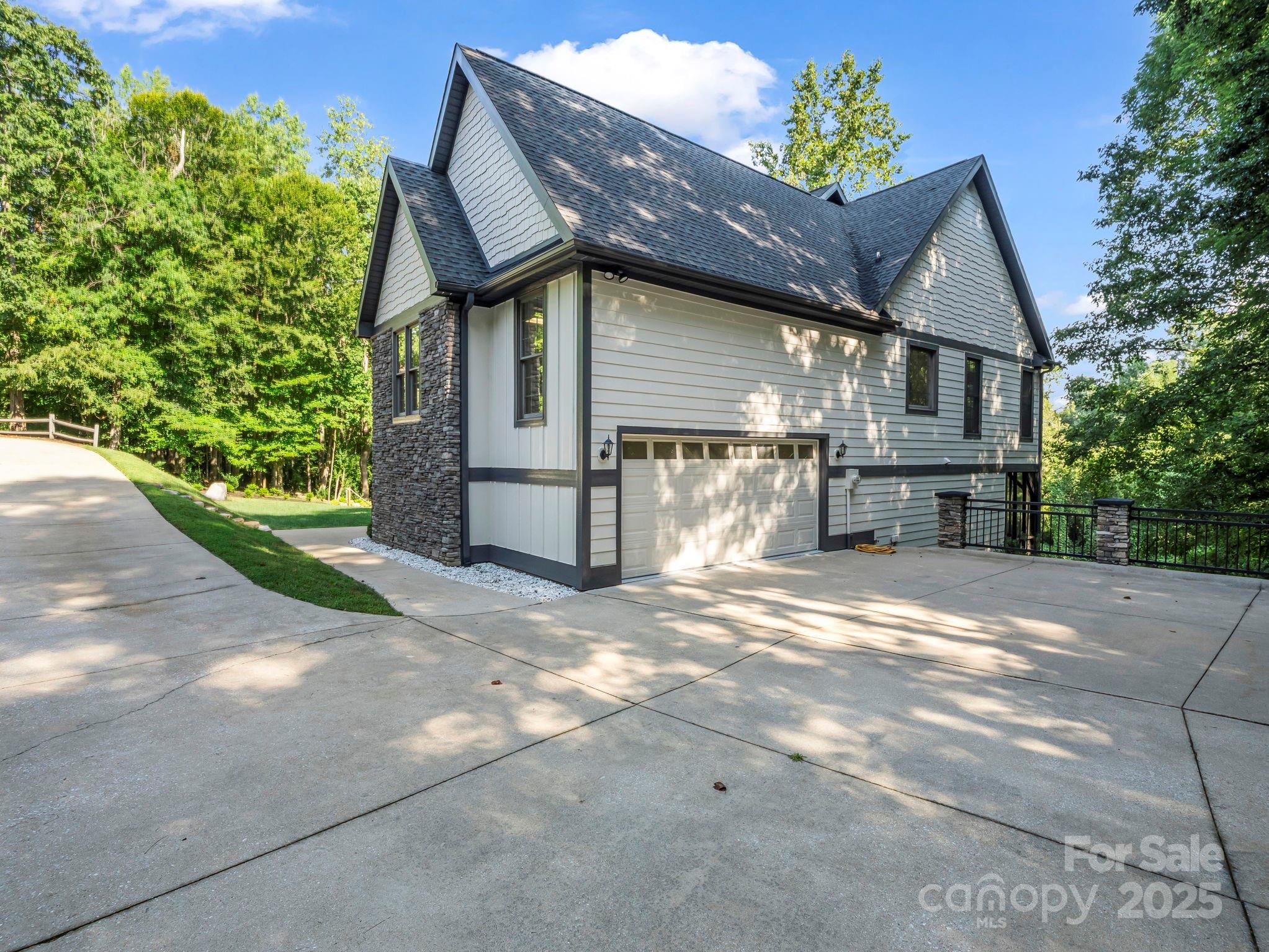 34 W Rambling Creek