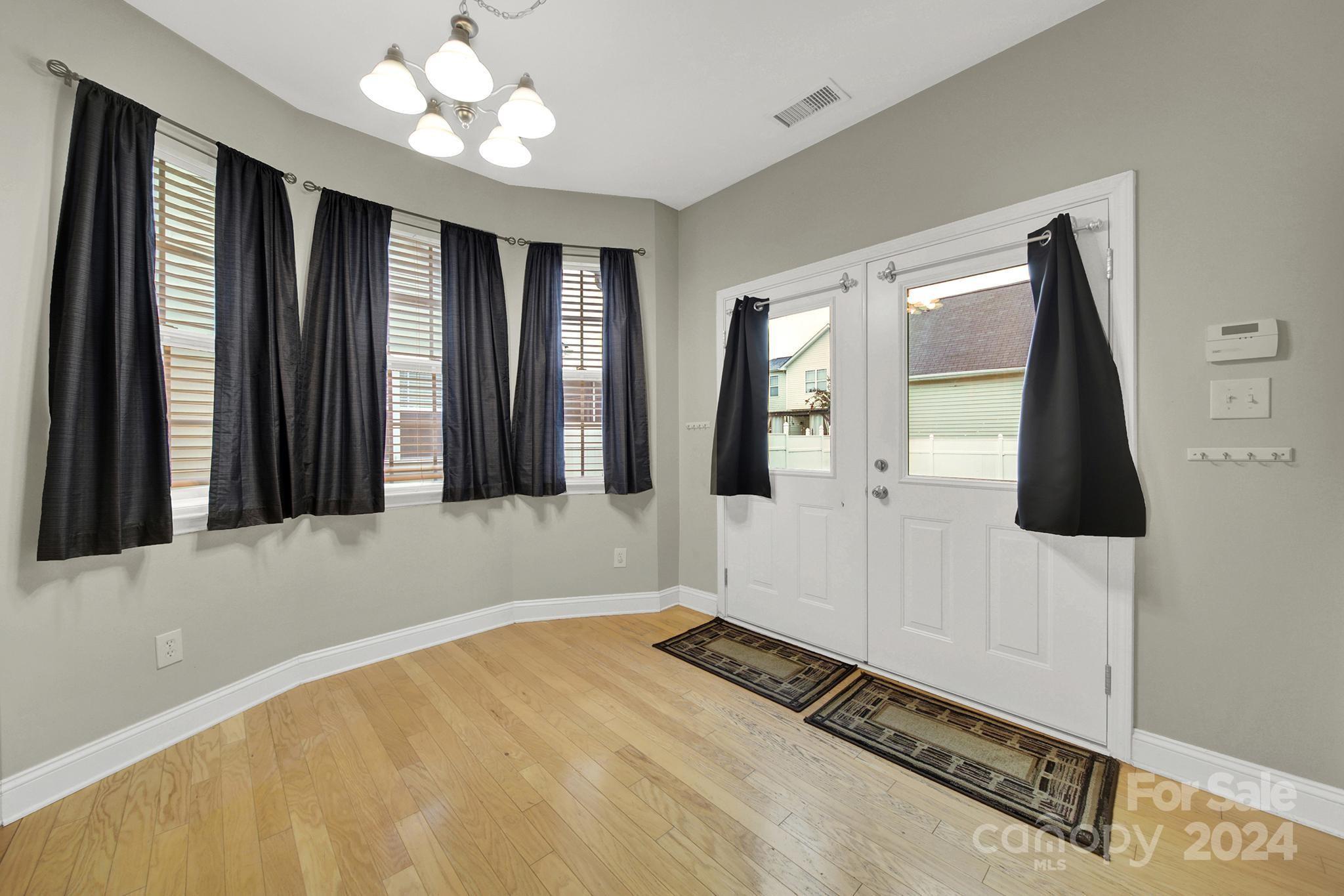 Traditions - Residential