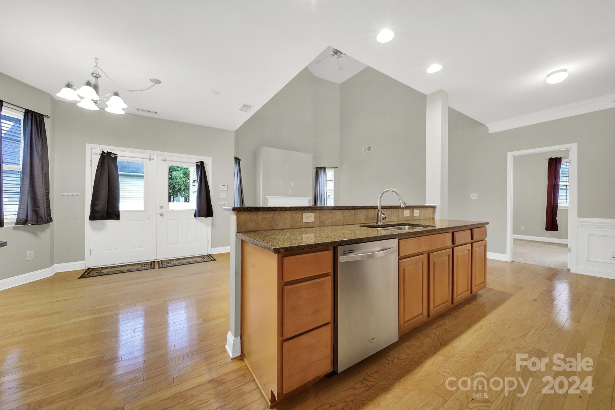 Traditions - Residential